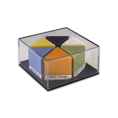 Display mit S-U-TRISIDE-WACHSEN als Start-Set bestehend aus Modular-D, -C, -S, Basic orange, Periphery gelb und Grinding beige.